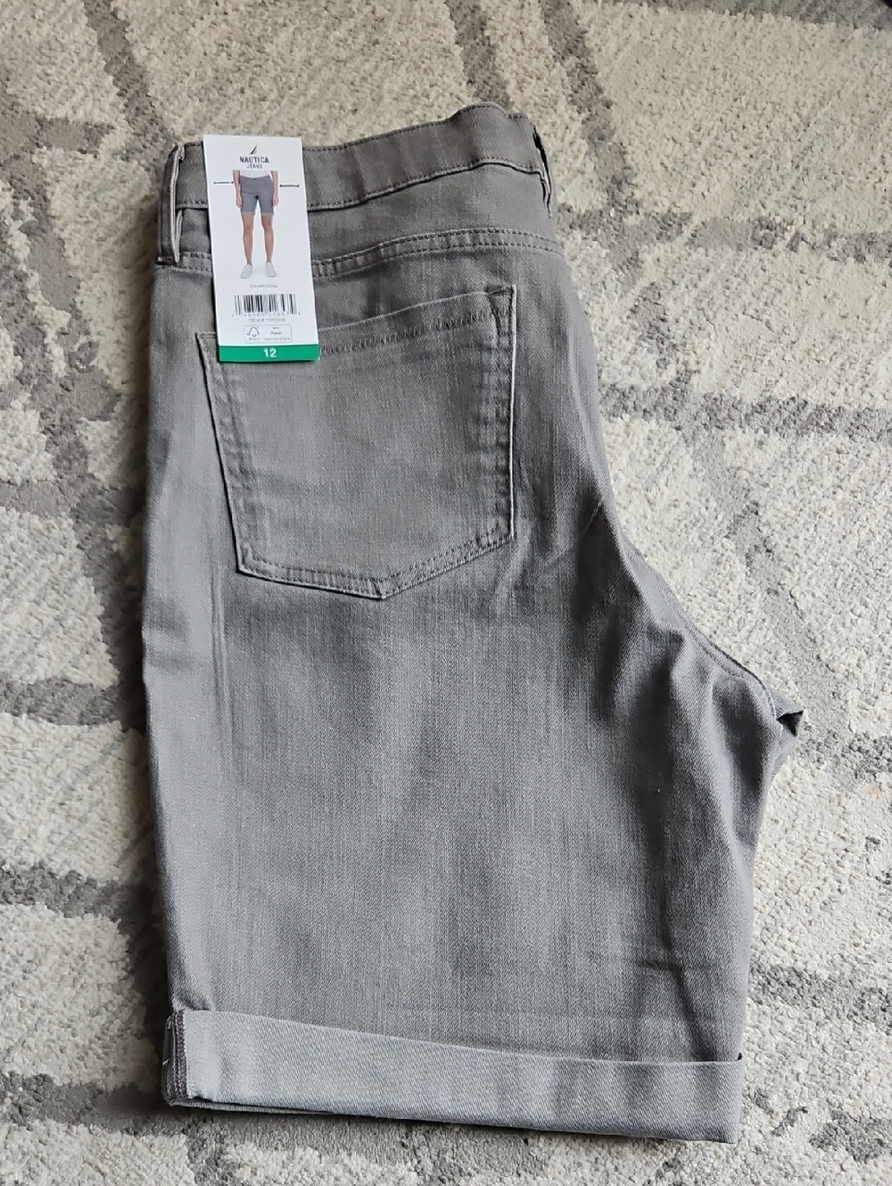 NEW! Nautica Jeans Gray Bermuda Shorts - Picture 3 of 4